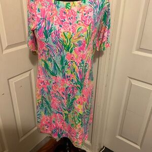 NWT Lilly Pulitzer Vibrant Pink and Green Dress Fan Sea Pants